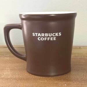 2008 Brown/White Starbucks Coffee Mug Cup 16 fl oz/473 mL Collectible